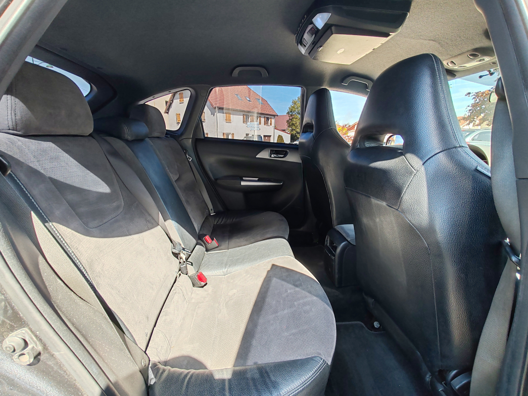 Subaru Impreza — 21