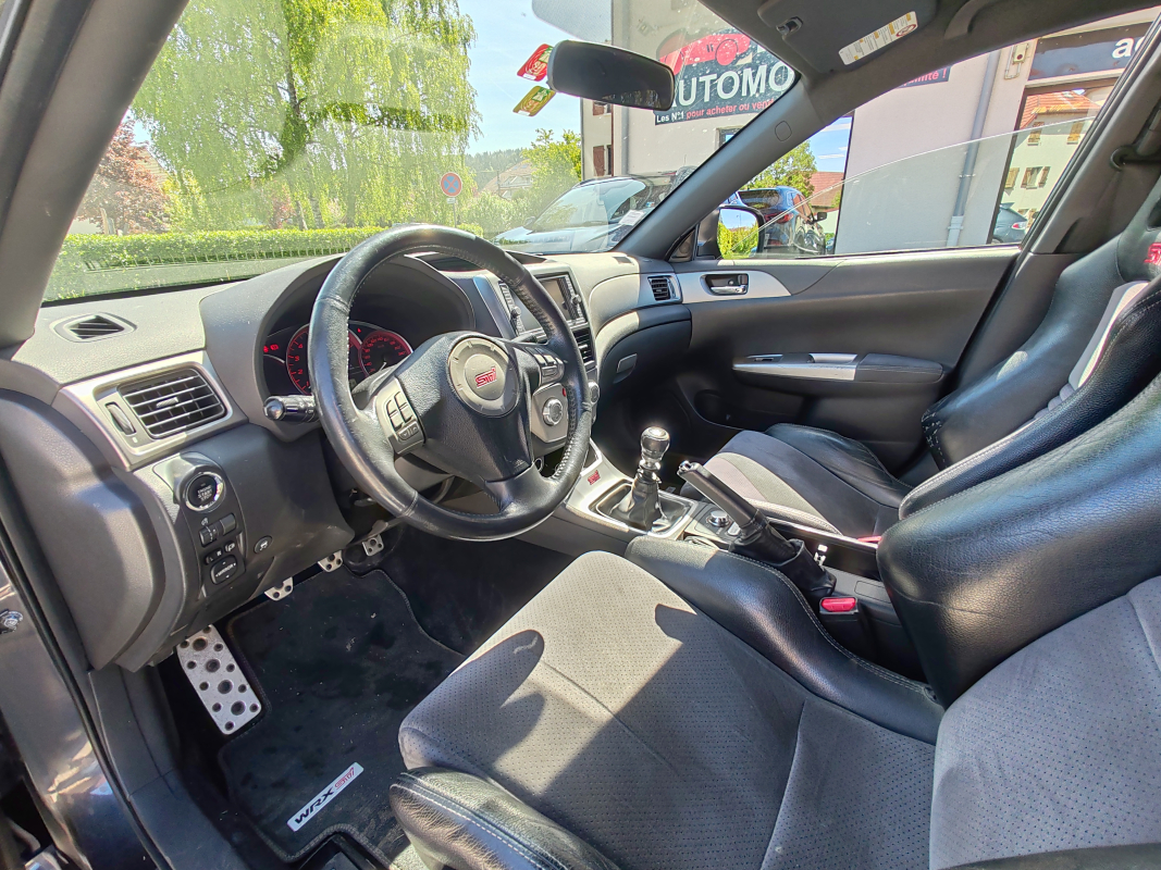 Subaru Impreza — 12