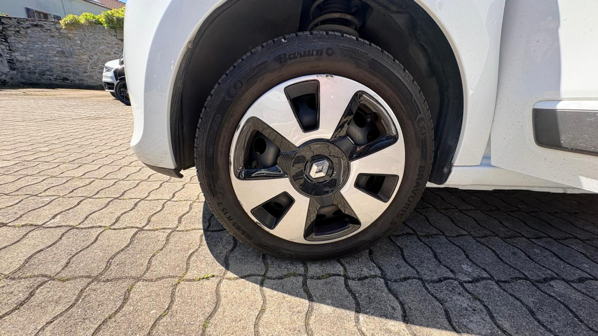 Renault Renault Twingo 3 — 16