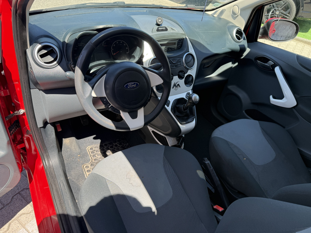 Ford Ka — 9