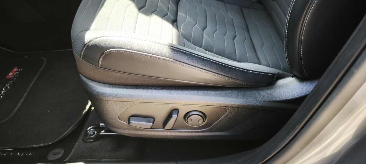 Kia Sportage — 26