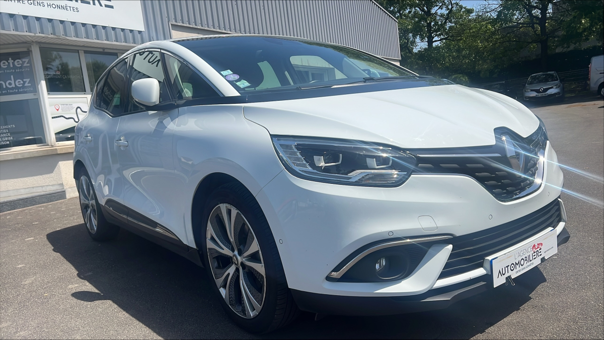 Renault Scenic — 32