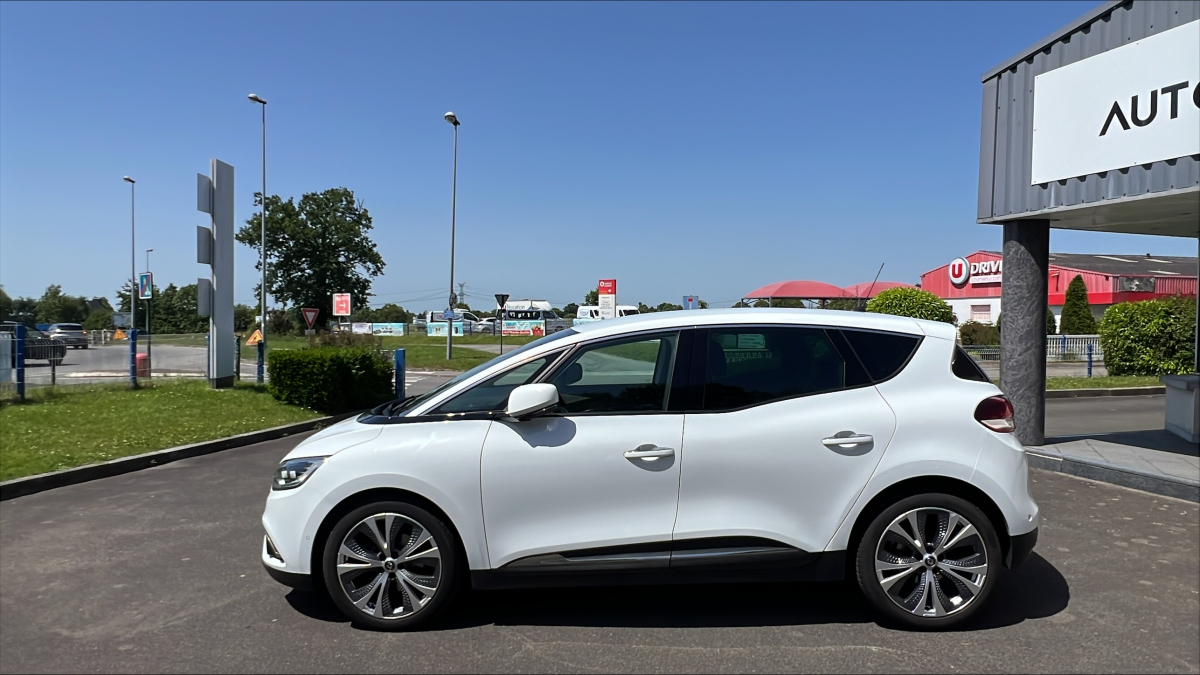 Renault Scenic — 10