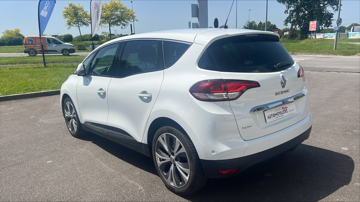 Renault Scenic — 9