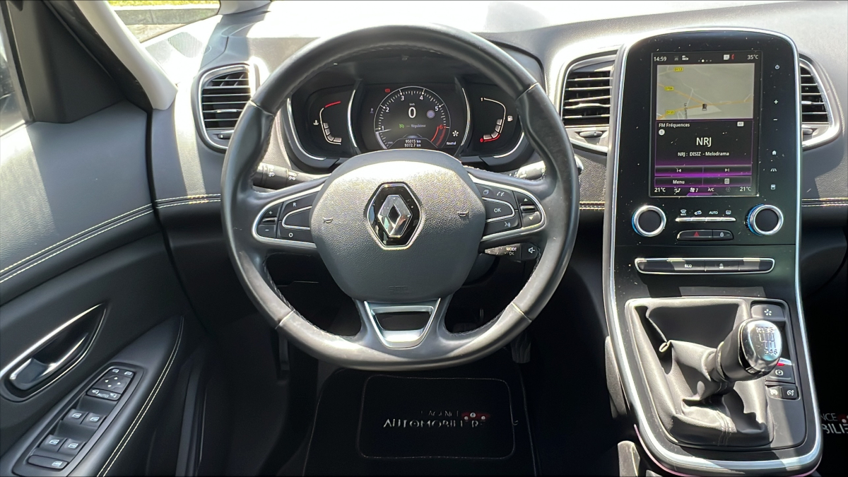Renault Scenic — 26