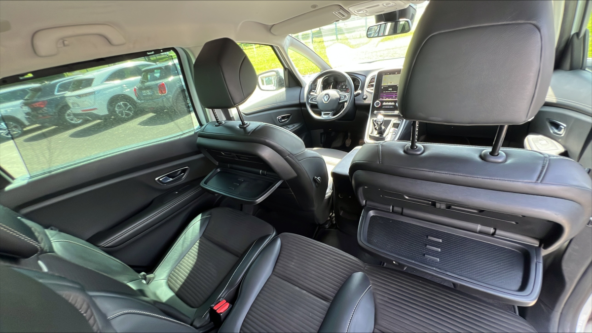 Renault Scenic — 21