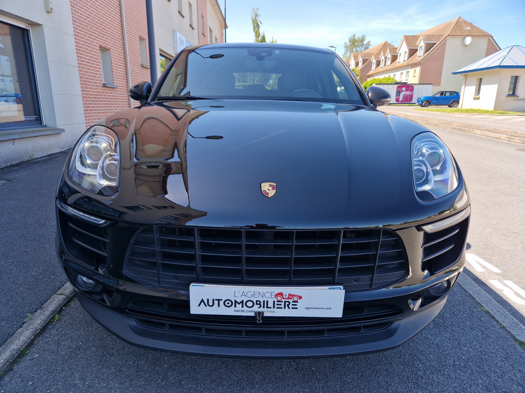 Porsche Macan — 8