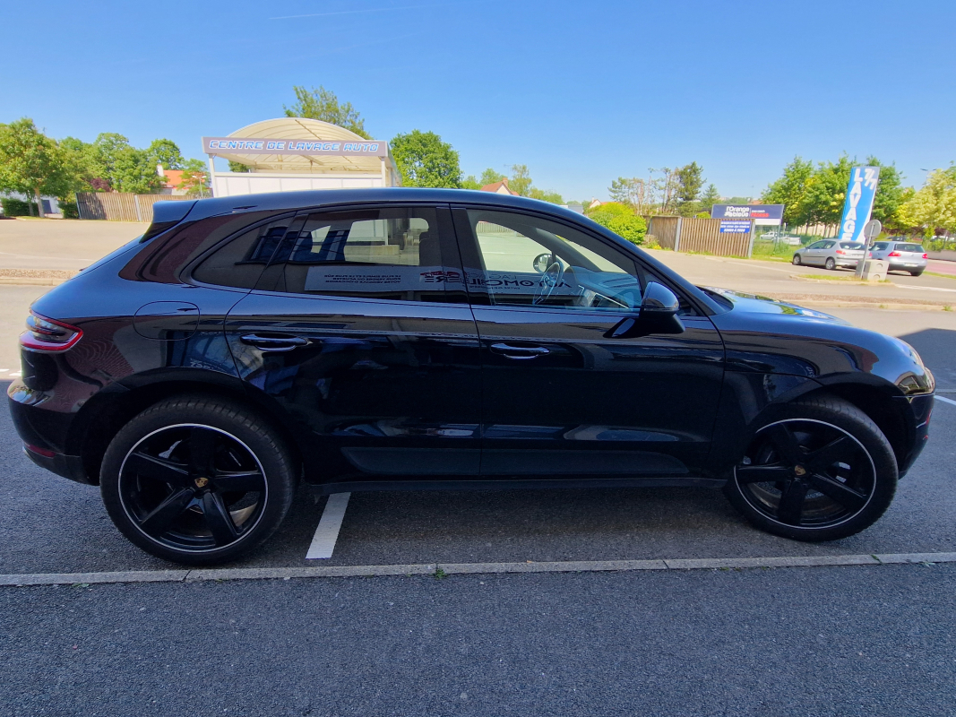 Porsche Macan — 6
