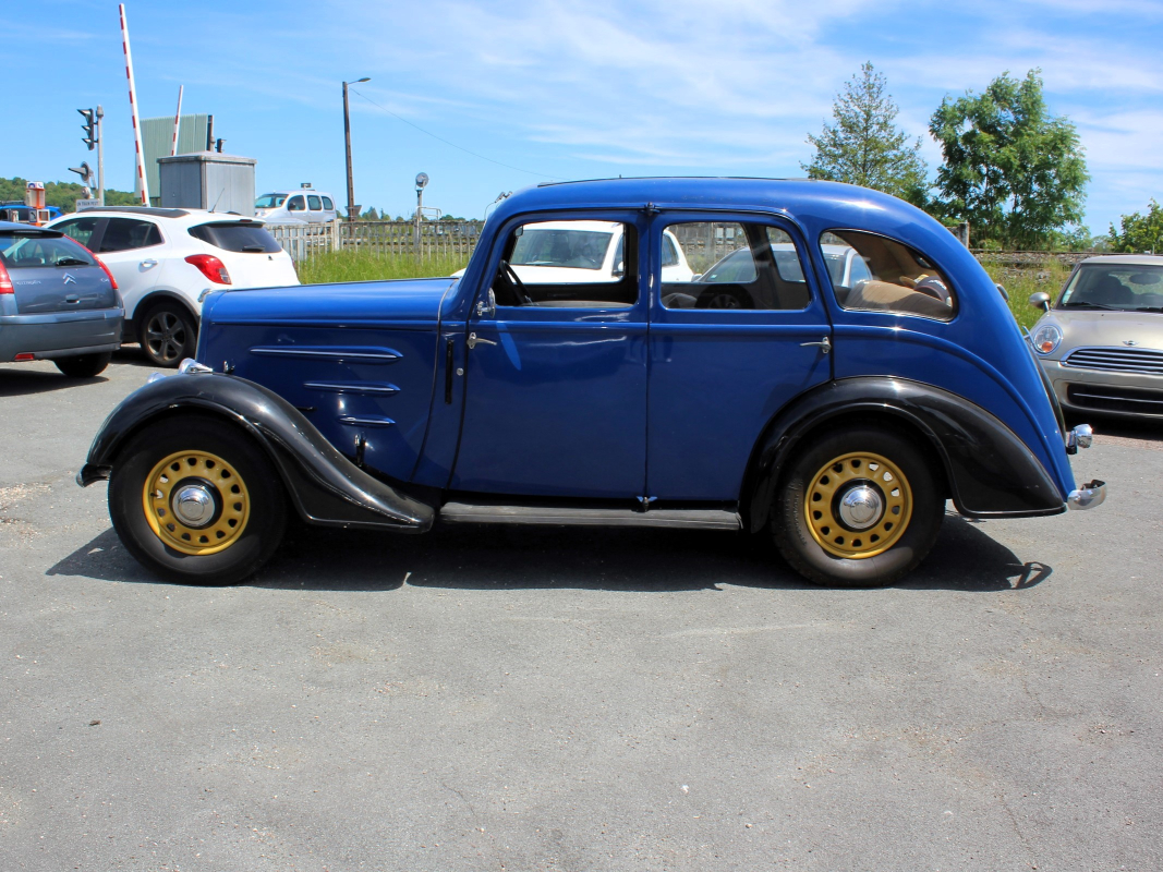 Peugeot 201 — 4