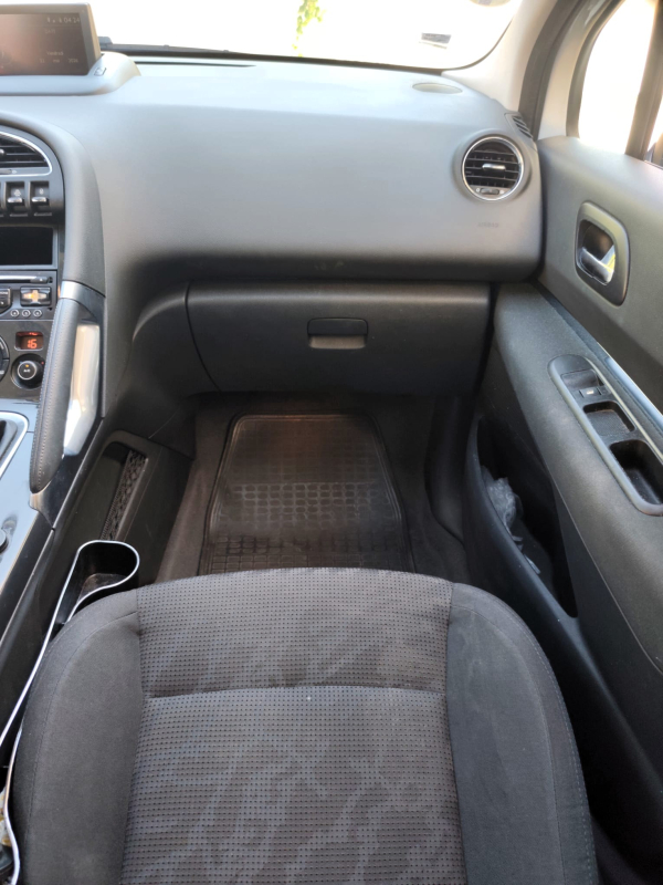 Peugeot 3008 — 14