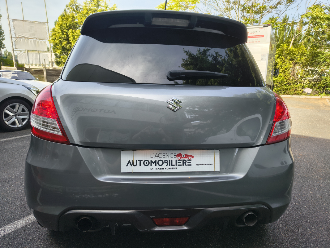 Suzuki Swift — 6