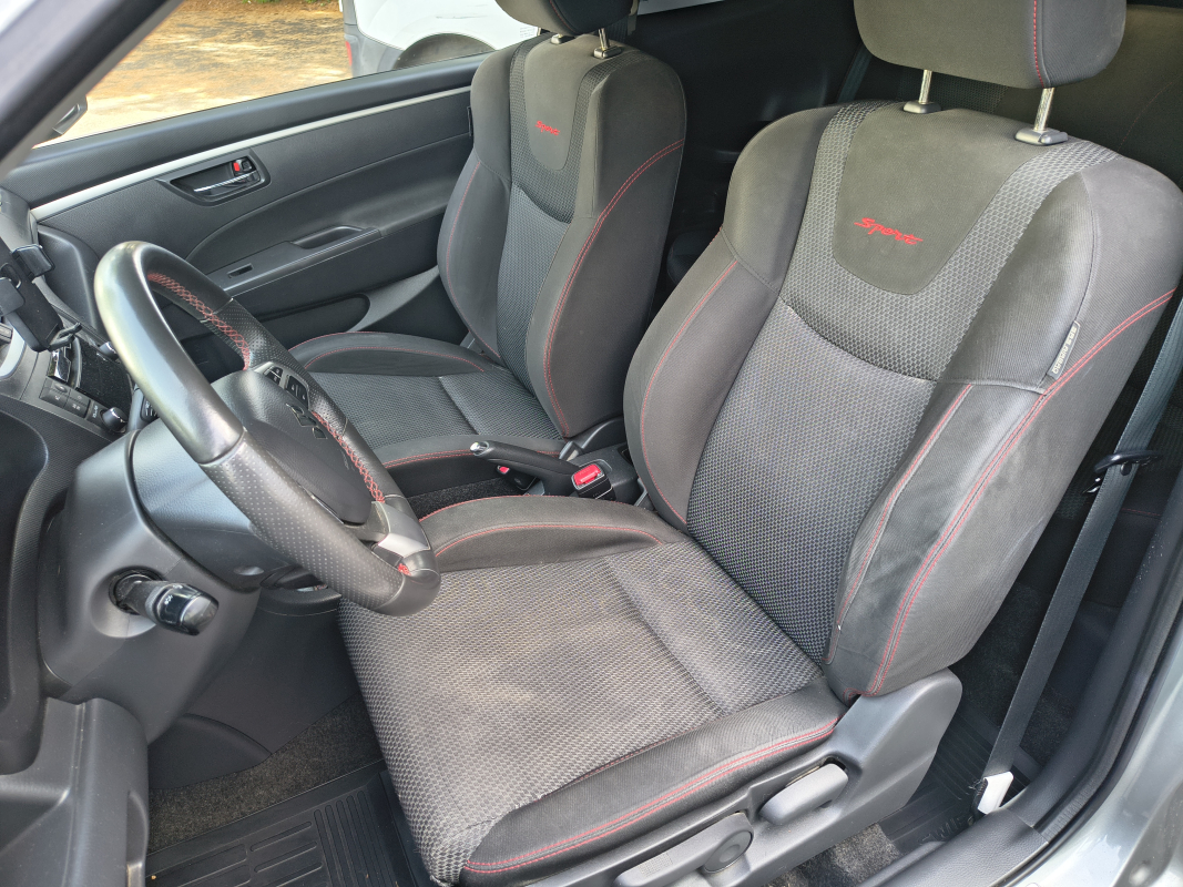 Suzuki Swift — 11