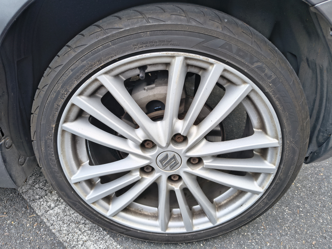 Suzuki Swift — 27