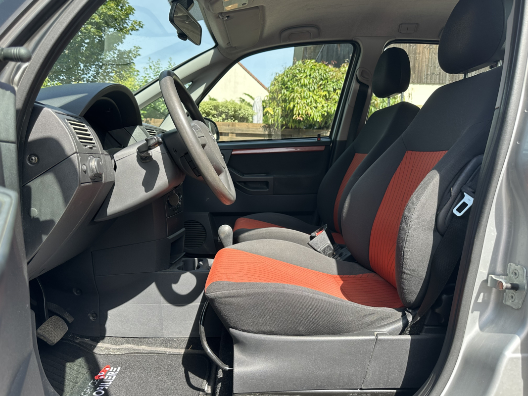 Opel Meriva — 25