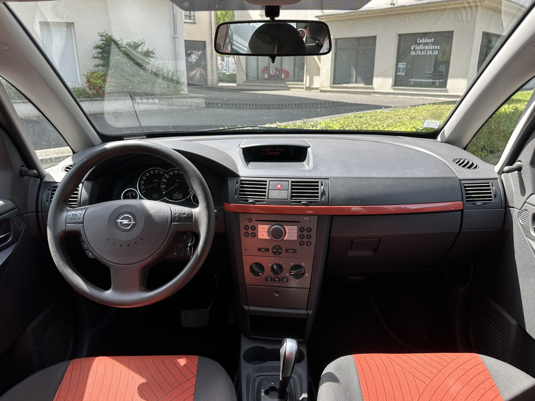 Opel Meriva — 14