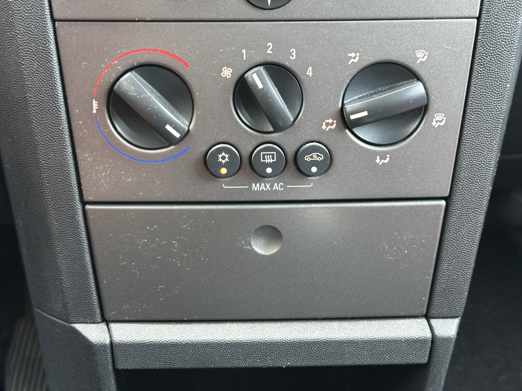 Opel Meriva — 23