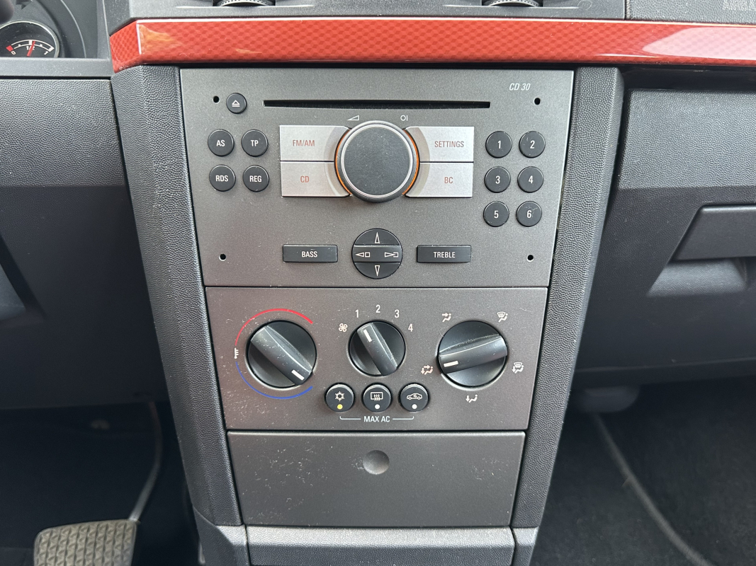 Opel Meriva — 24