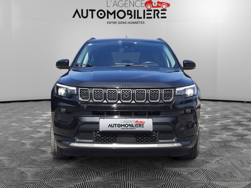 Jeep Compass — 2