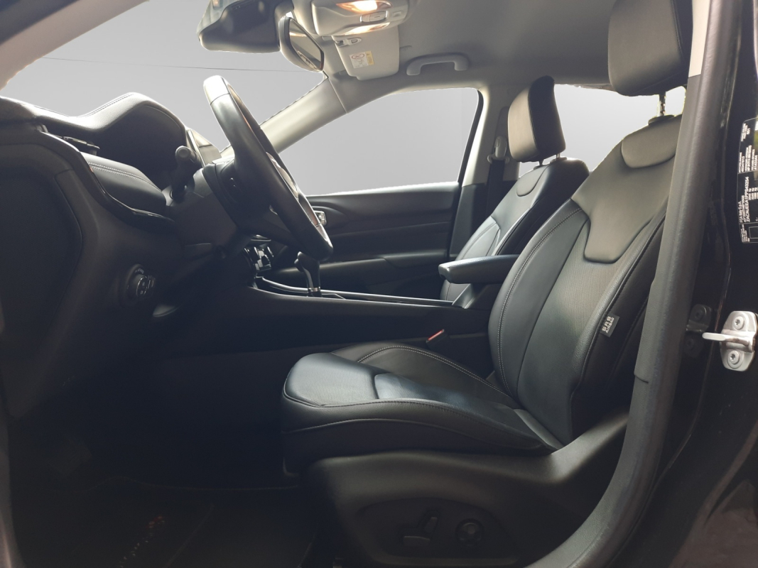 Jeep Compass — 9