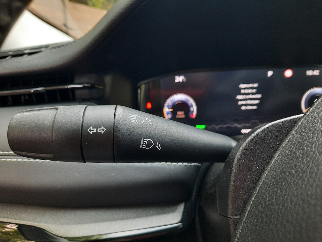 Jeep Compass — 17