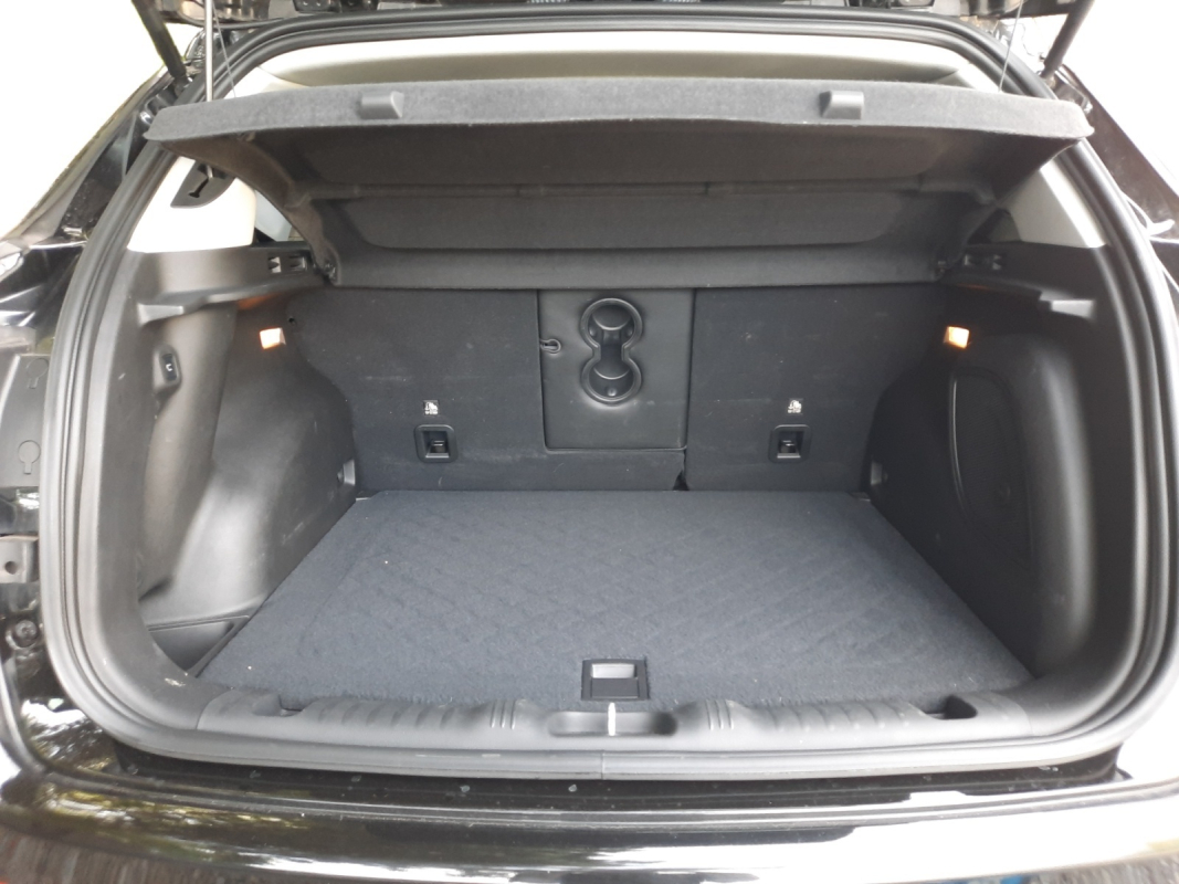 Jeep Compass — 32