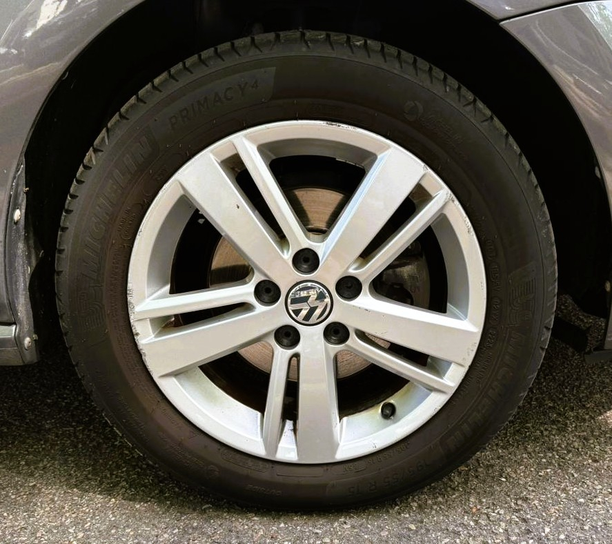 Volkswagen Polo — 27