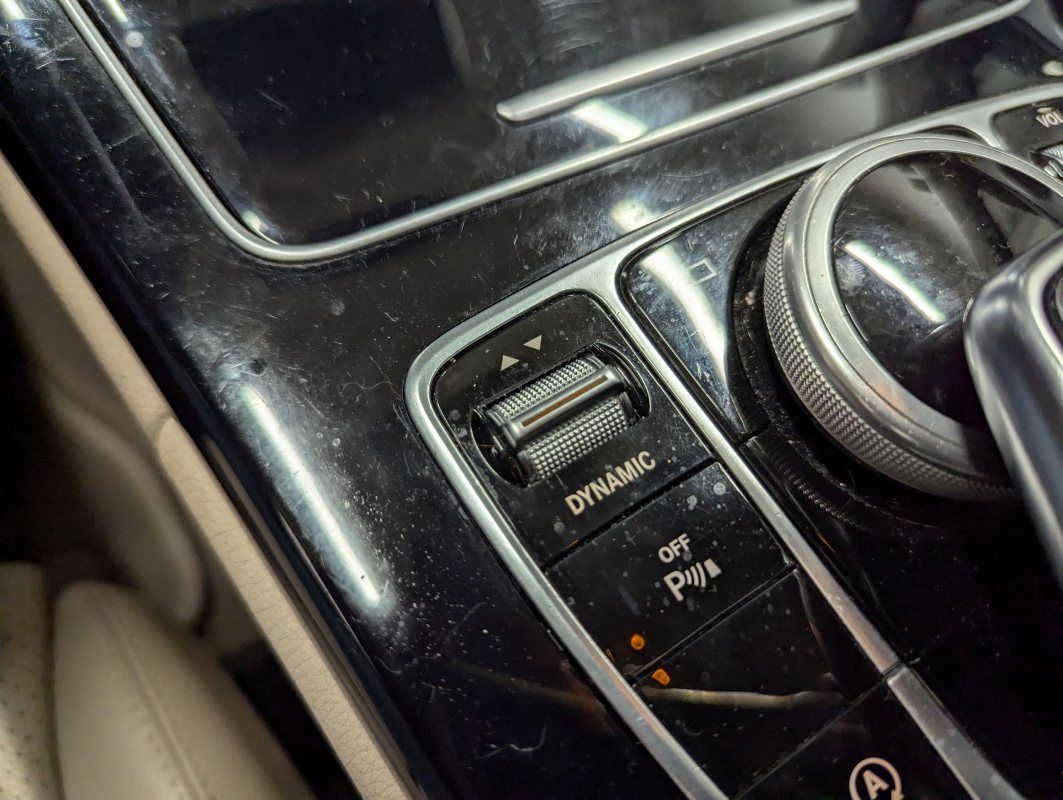Mercedes Classe C — 24