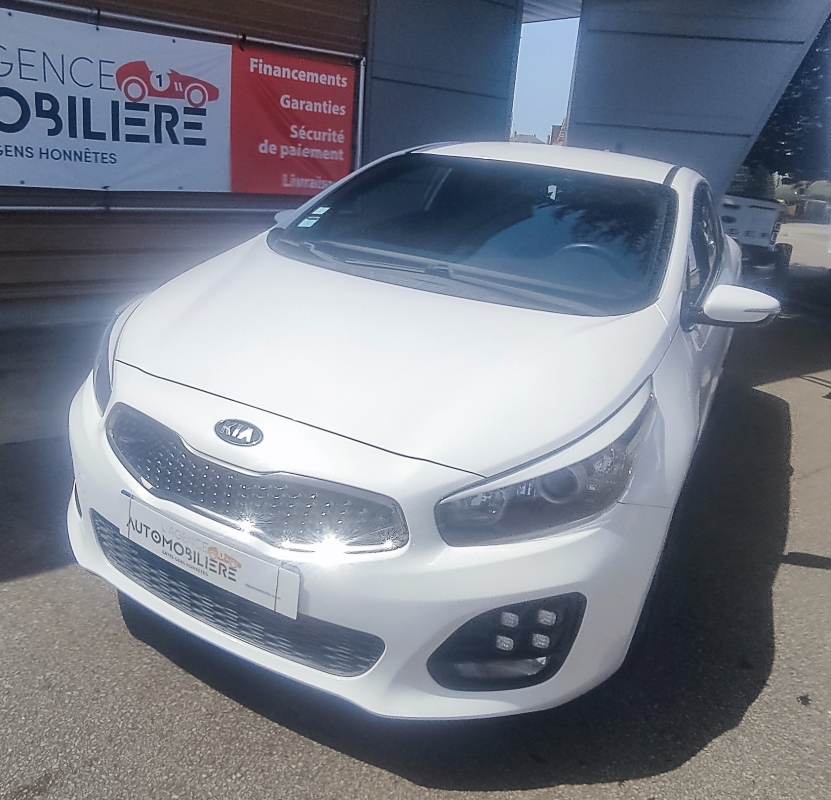 Kia Ceed — 3