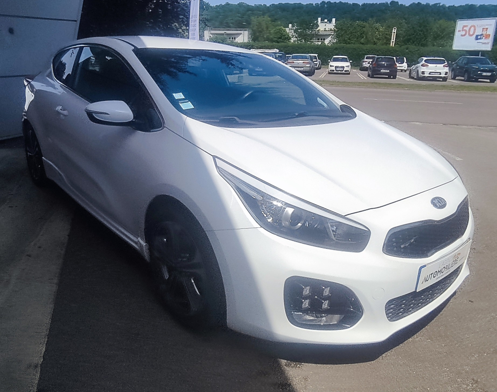 Kia Ceed — 5