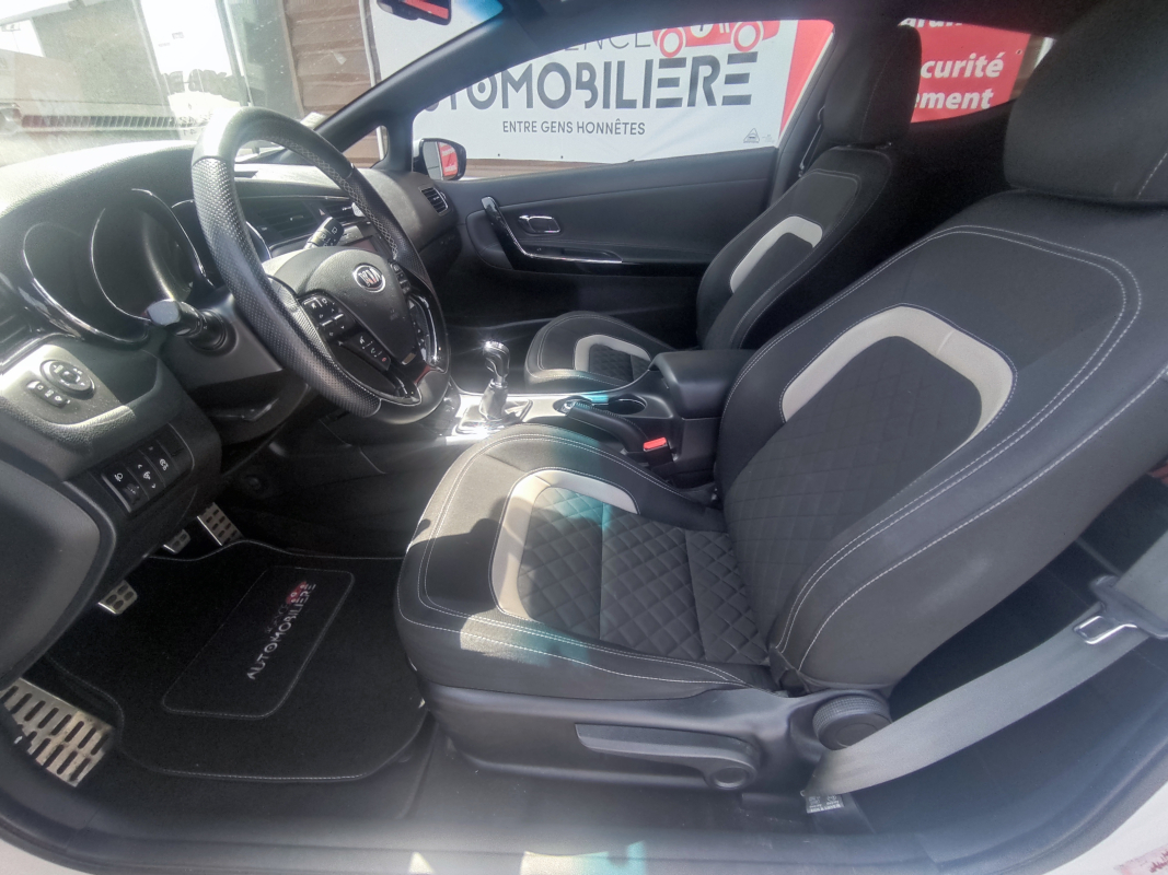 Kia Ceed — 23