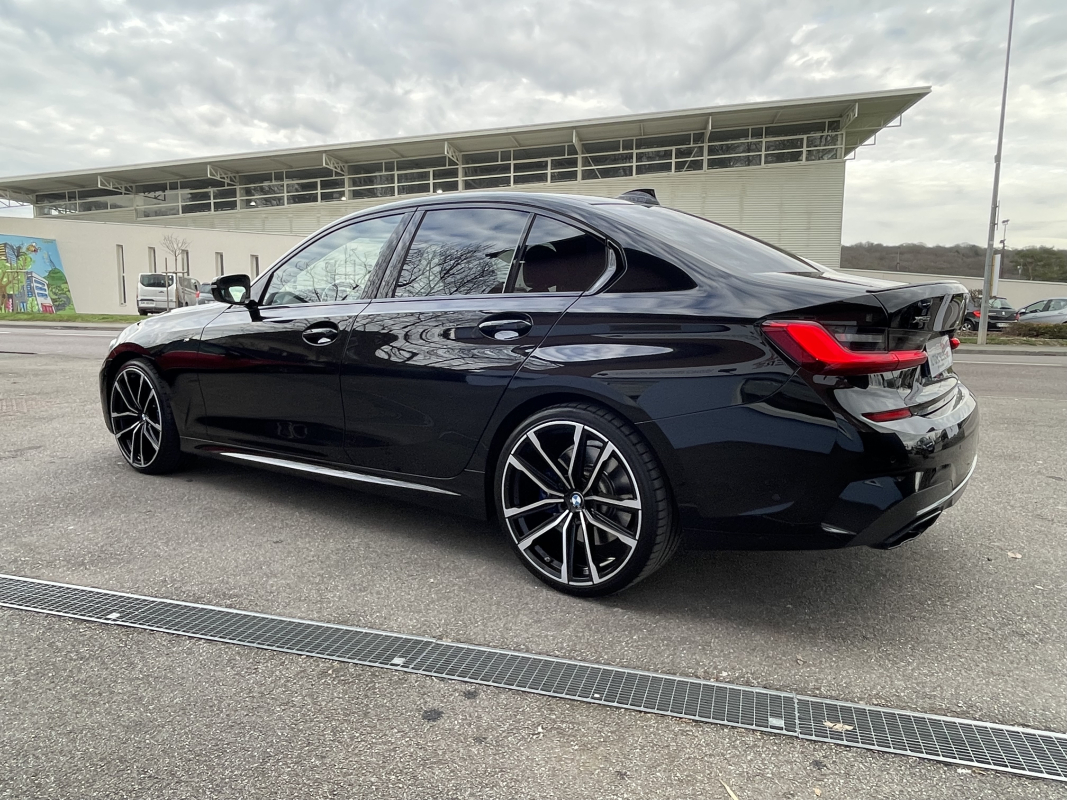 Bmw Bmw Serie 3 — 6