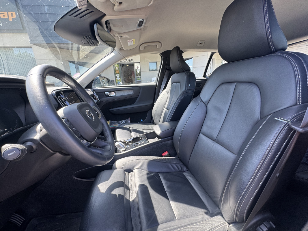 Volvo XC40 — 9