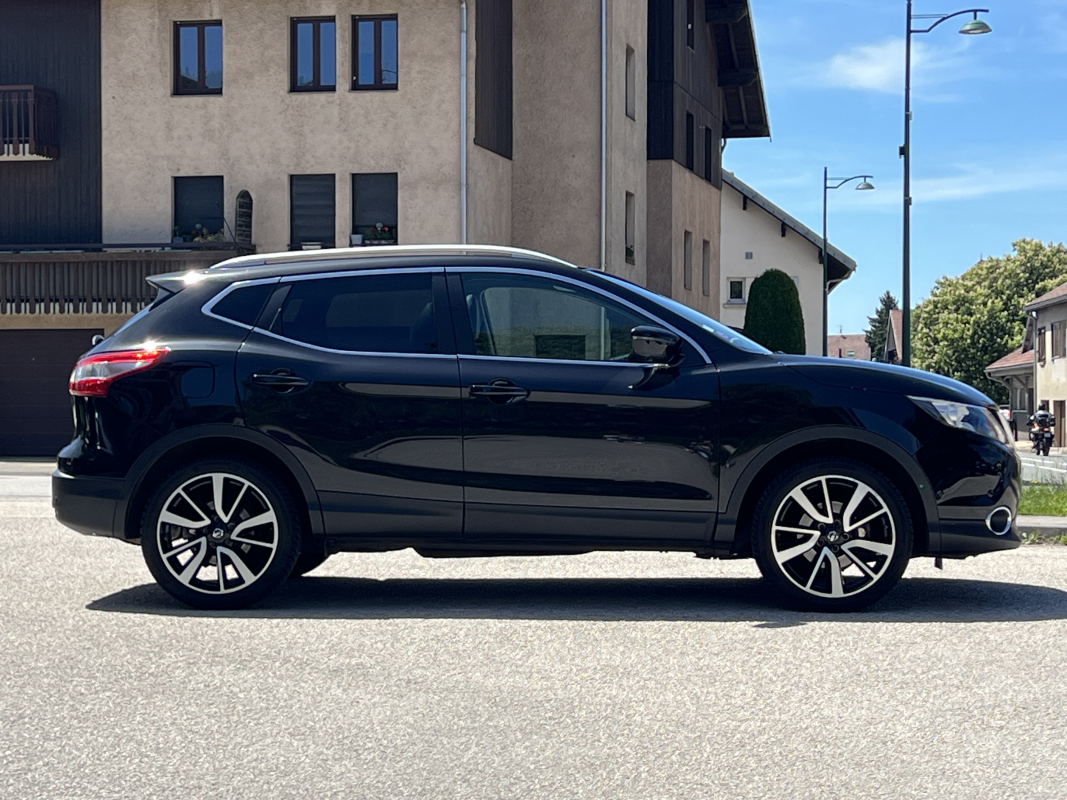 Nissan Qashqai — 6