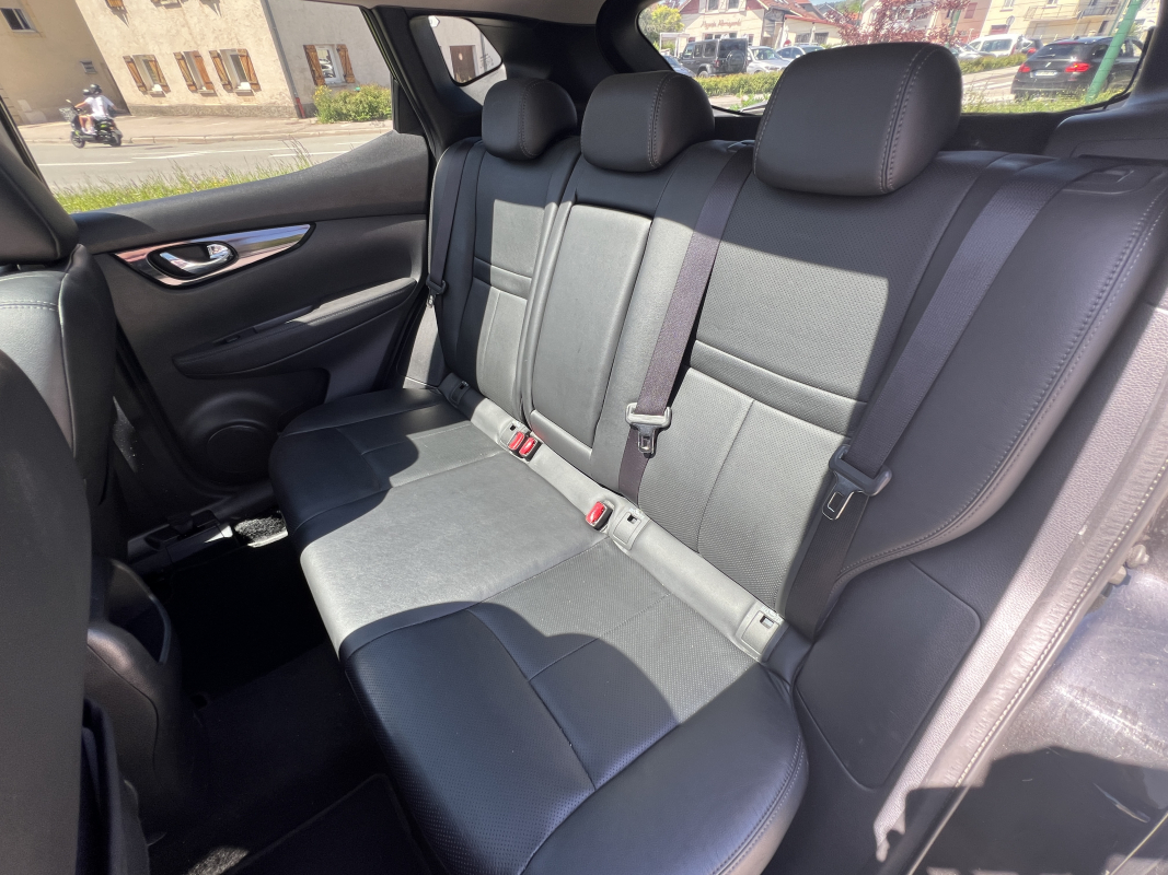 Nissan Qashqai — 37