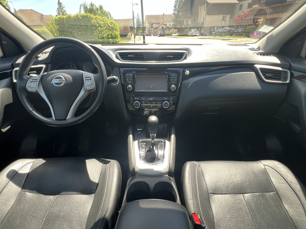 Nissan Qashqai — 11