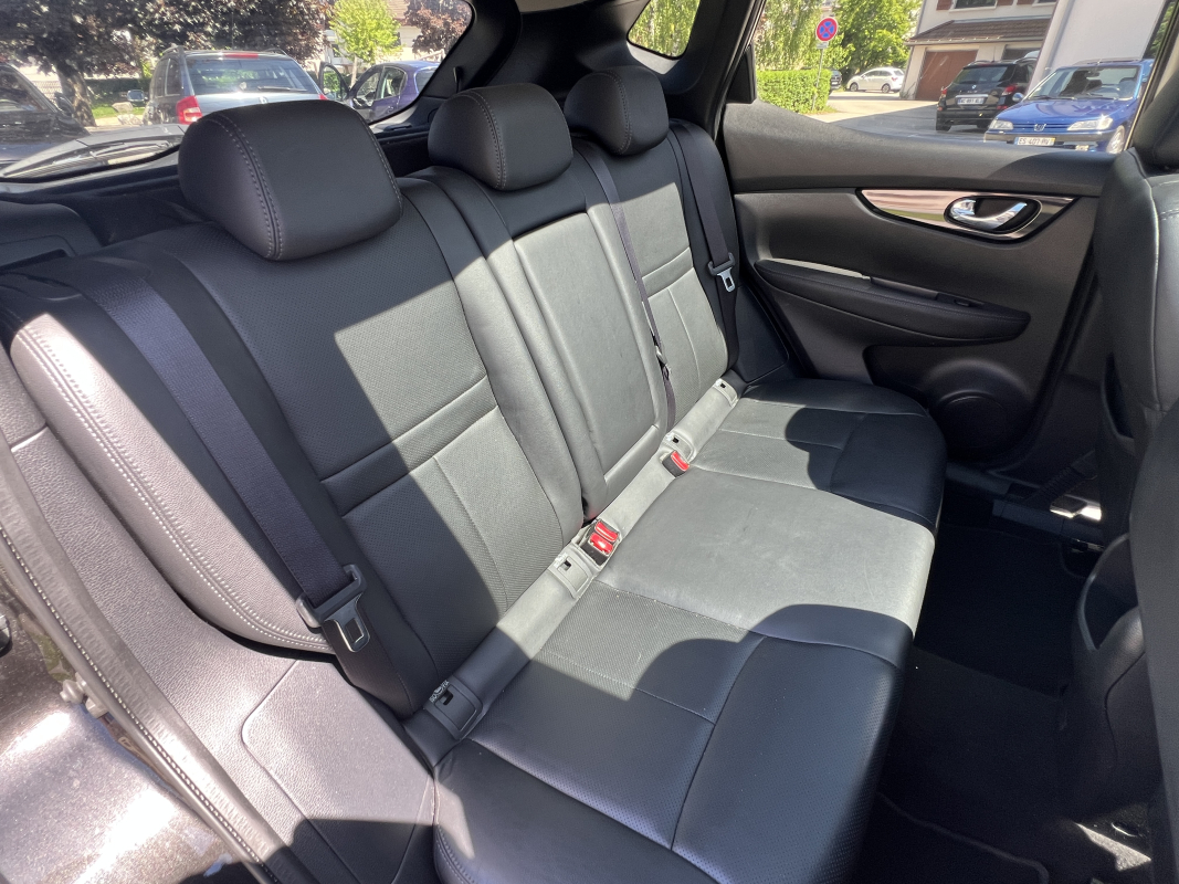 Nissan Qashqai — 17