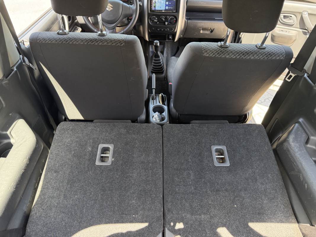 Suzuki Jimny — 13