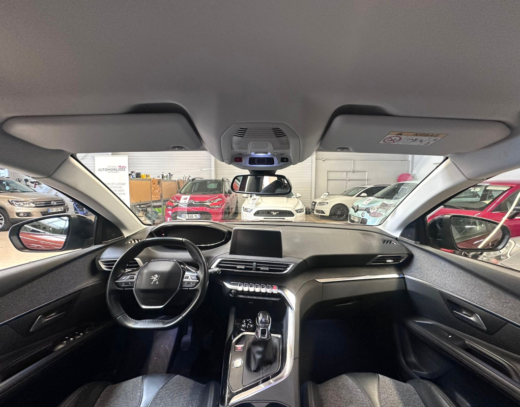 Peugeot 3008 — 13