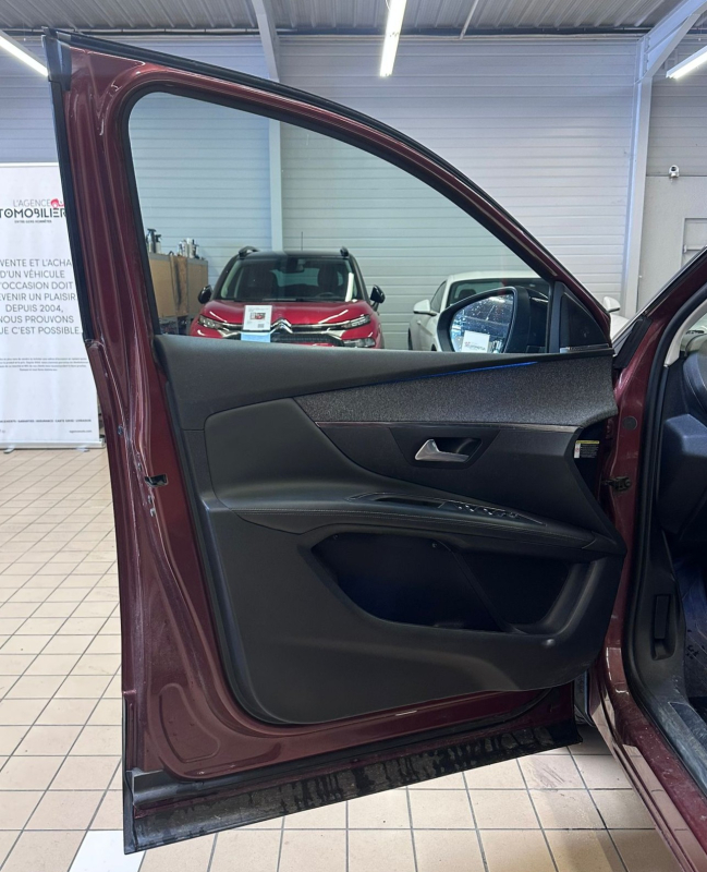 Peugeot 3008 — 28