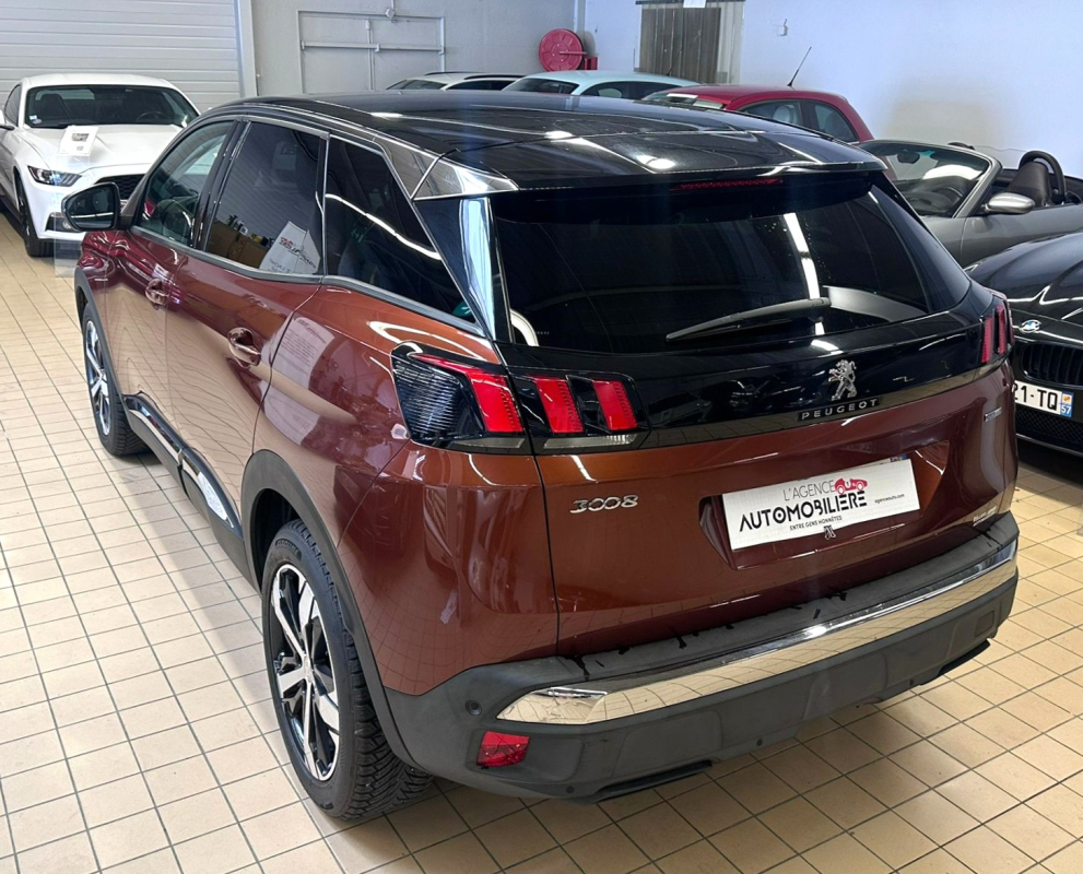 Peugeot 3008 — 12