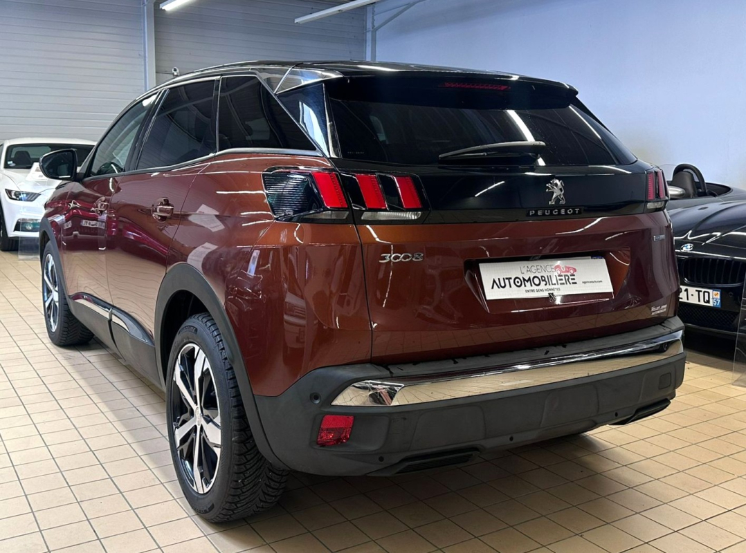 Peugeot 3008 — 11