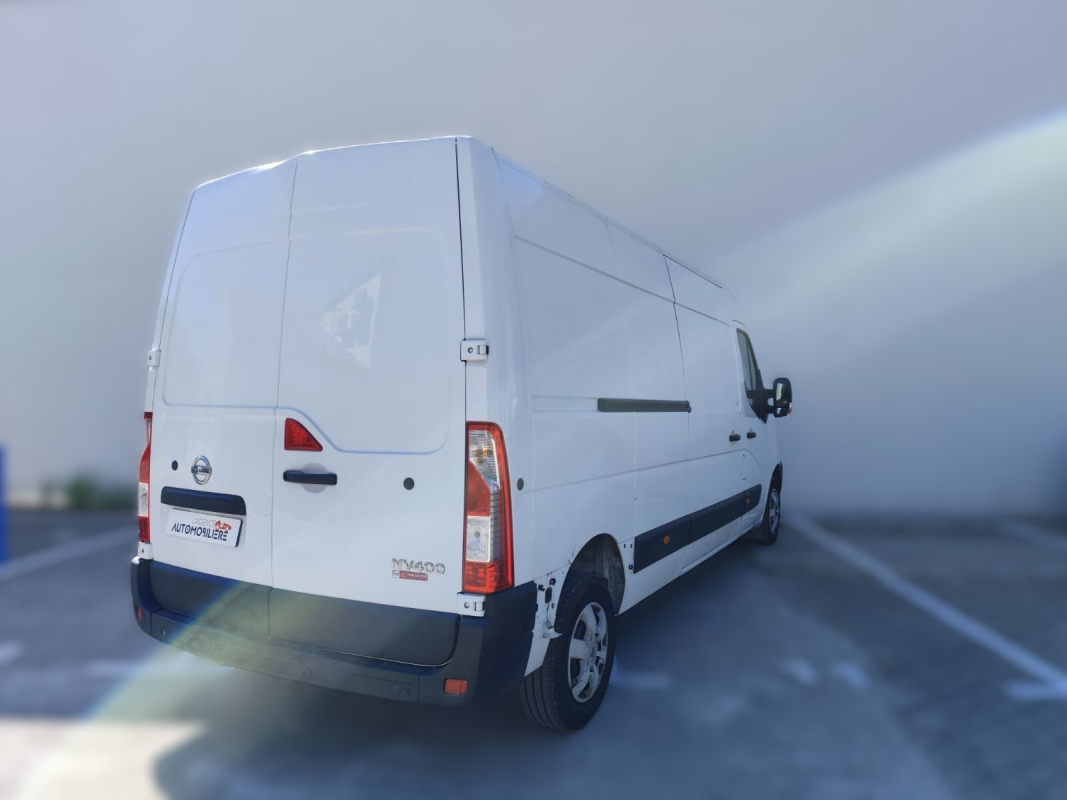 Nissan NV400 — 5