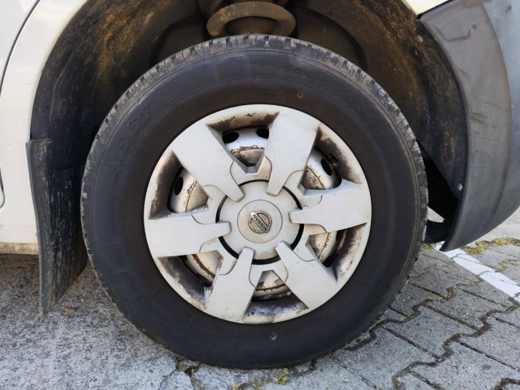 Nissan NV400 — 18