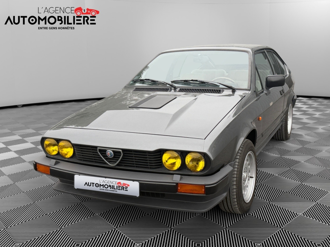 Alfa Romeo GTV