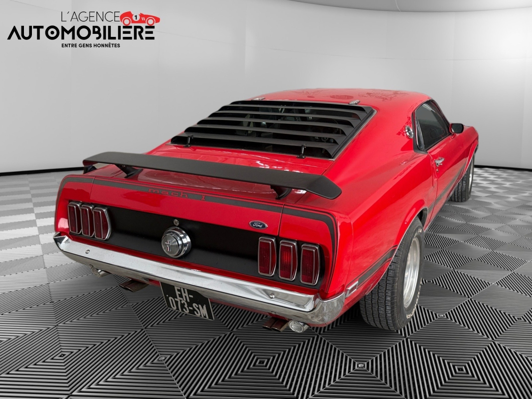 Ford Mustang Fastback — 5