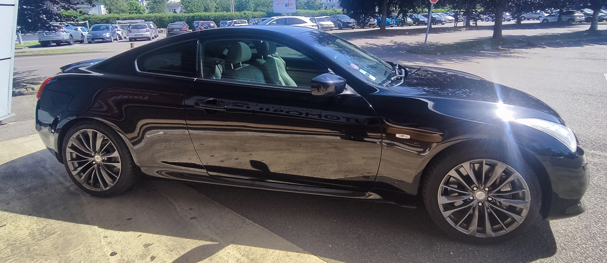 Infiniti G37 — 7