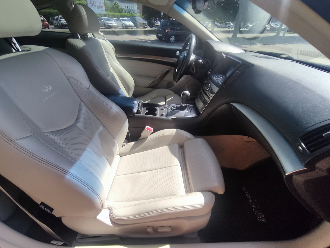 Infiniti G37 — 15