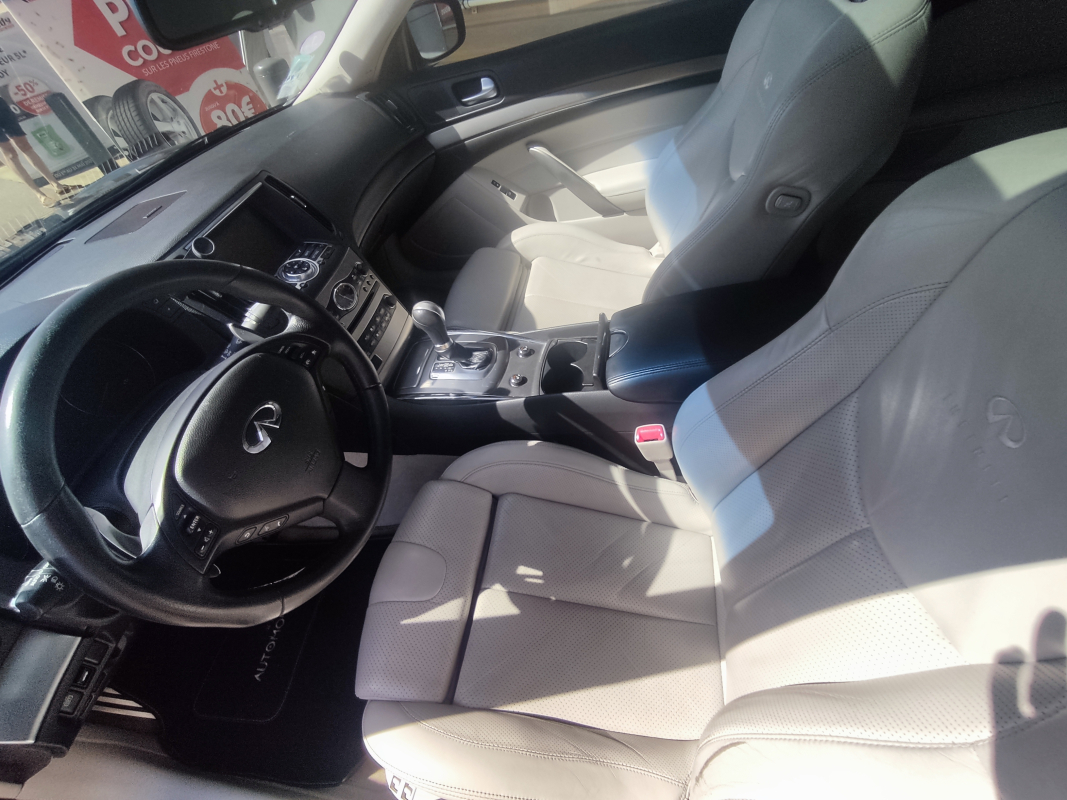 Infiniti G37 — 13