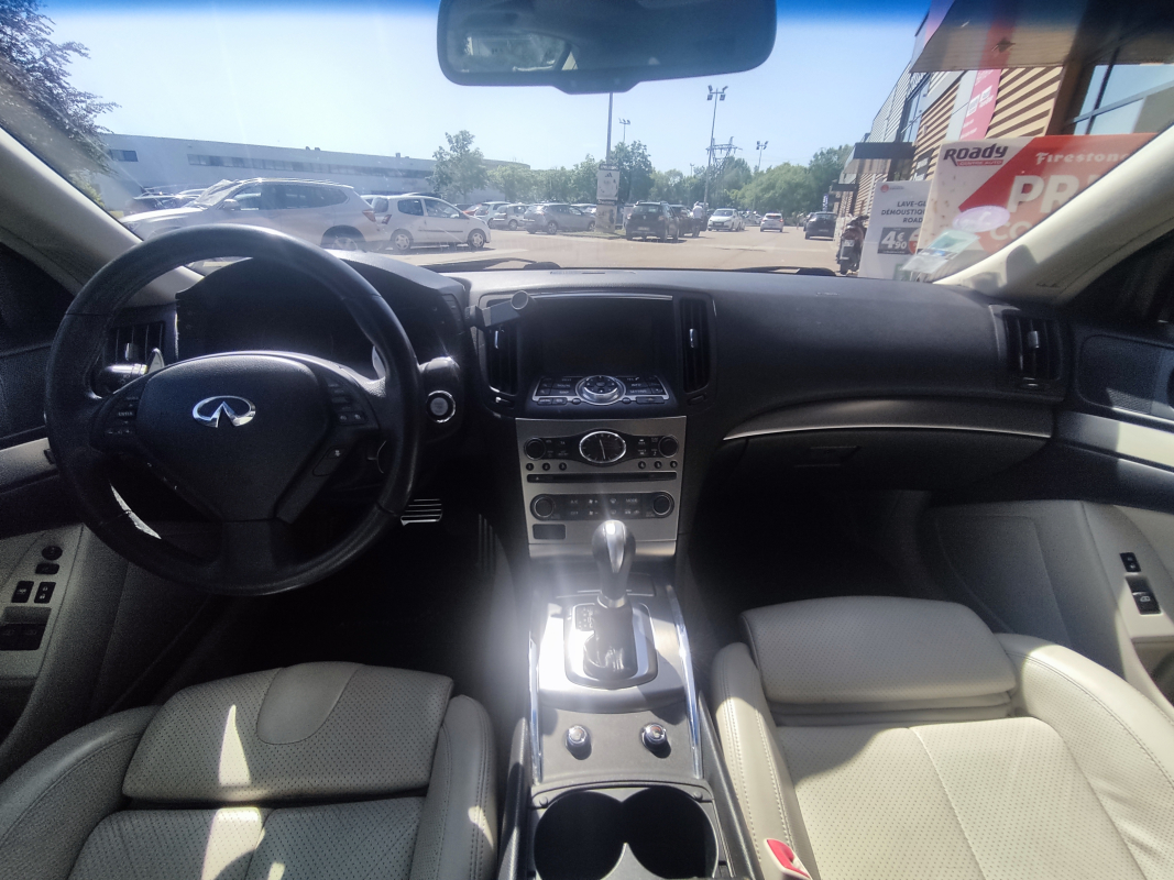 Infiniti G37 — 16