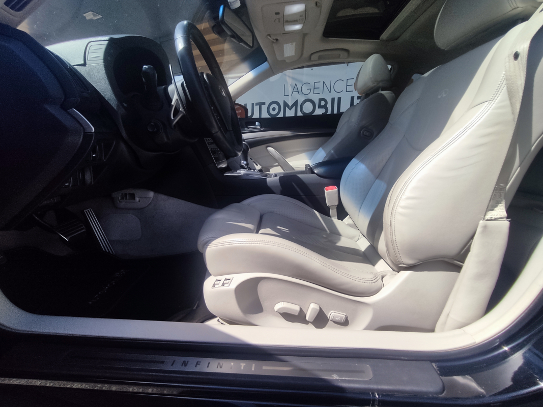 Infiniti G37 — 25